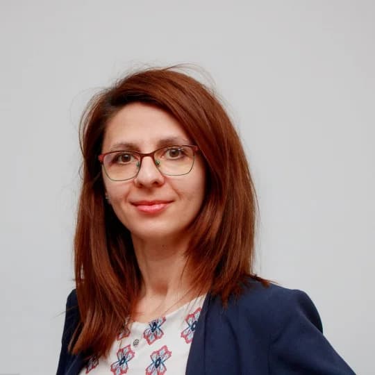 Alina Toth