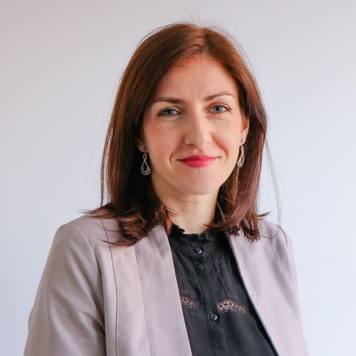 Lavinia Pavel